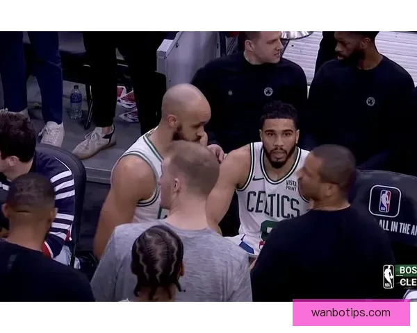 骑士主帅赞末节逆转全靠韧性队内双超巨关键时刻立功