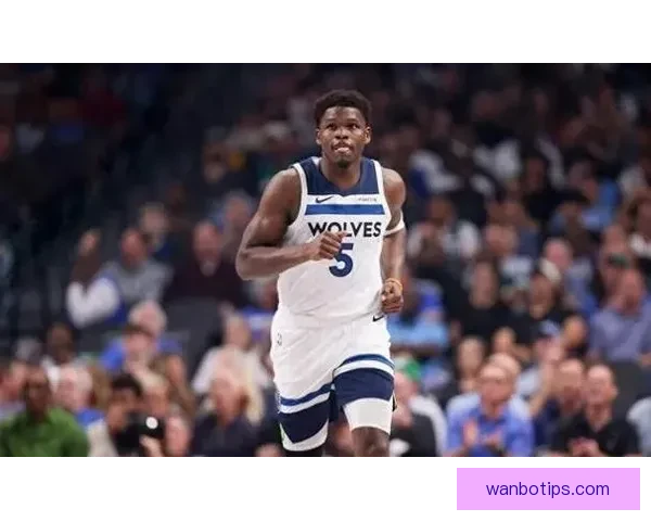 森林狼爱德华兹膝伤诊断更新复出时间保持不变缺席对阵开拓者比赛